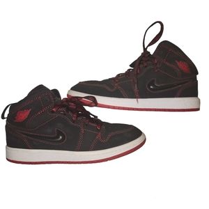 Nike Jordan 1 Mid Fearless in Black and Red